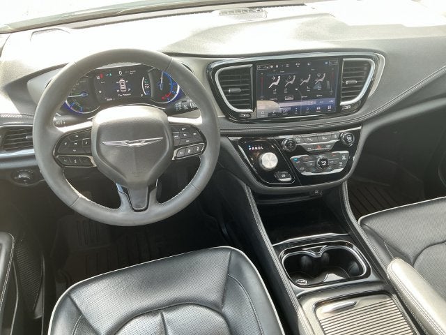 2023 Chrysler Pacifica Hybrid Limited