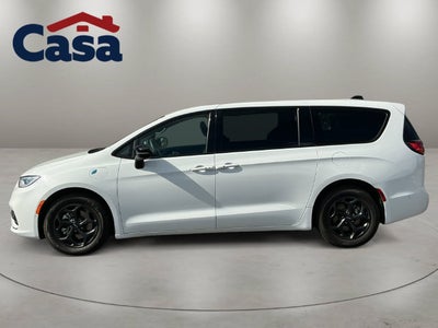 2023 Chrysler Pacifica Hybrid Limited