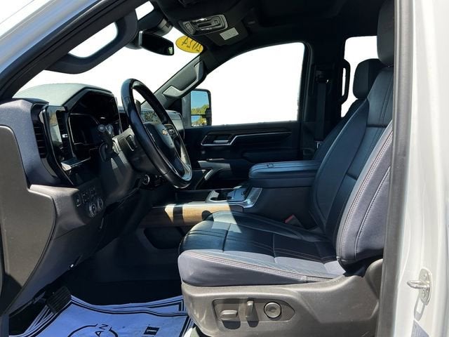 2024 Chevrolet Silverado 3500 HD High Country