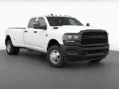 2024 RAM 3500 Tradesman Crew Cab 4x4 8' Box