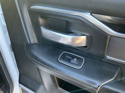 2020 RAM 3500 Laramie Crew Cab 4x4 8' Box