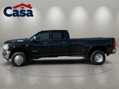 2022 RAM 3500 Laramie Crew Cab 4x4 8' Box