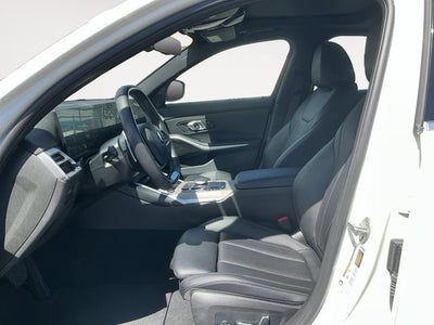 2025 BMW 3 Series 330i