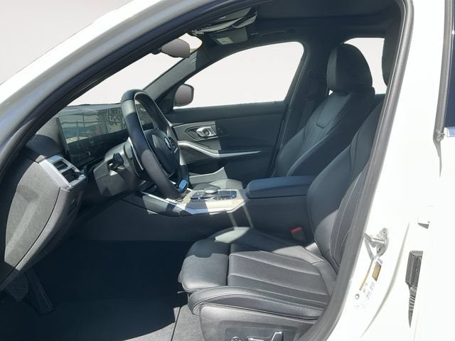 2025 BMW 3 Series 330i