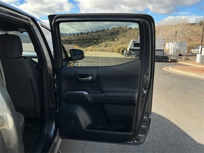 2017 Toyota Tacoma TRD Sport