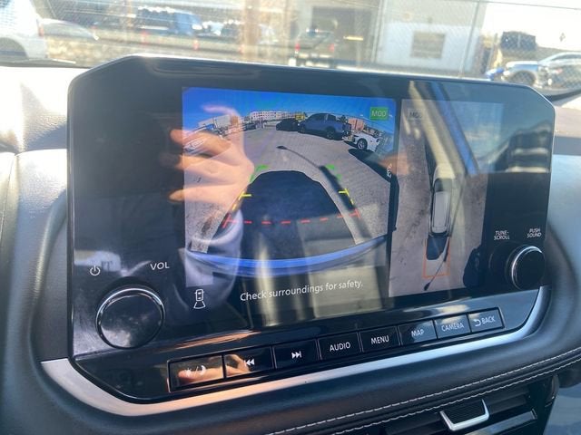 2023 Nissan Rogue SL FWD