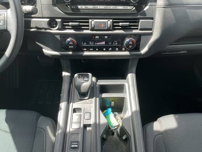 2025 Nissan Pathfinder S FWD