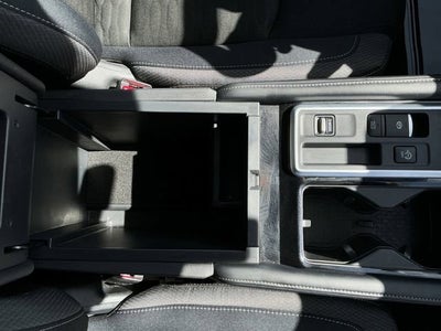 2025 Nissan Pathfinder SV FWD