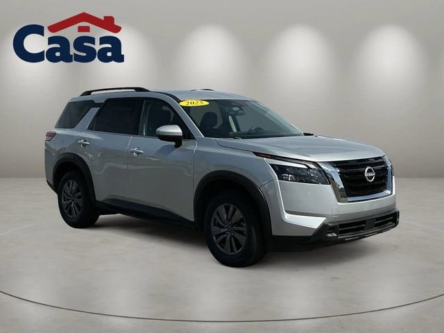 2025 Nissan Pathfinder SV FWD