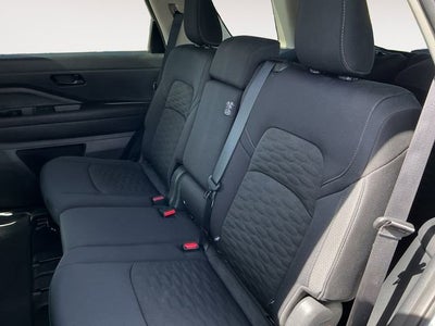 2025 Nissan Pathfinder SV FWD