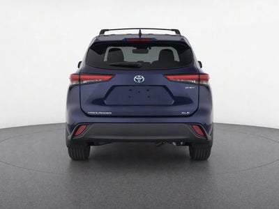2025 Toyota Highlander Hybrid XLE