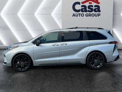 2022 Toyota Sienna XSE