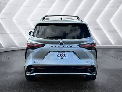 2022 Toyota Sienna XSE