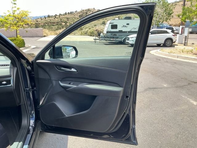 2023 Cadillac XT4 Sport