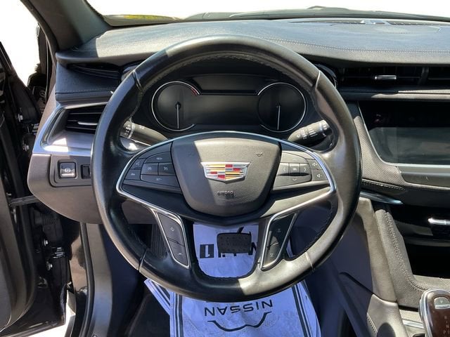 2022 Cadillac XT5 Luxury