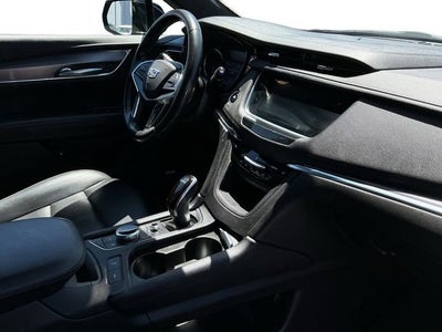 2022 Cadillac XT5 Luxury