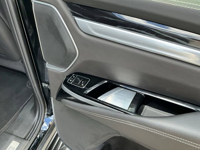 2025 Cadillac Escalade Sport