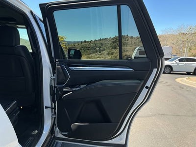 2025 Cadillac Escalade Sport