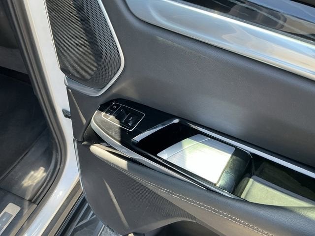 2025 Cadillac Escalade Sport