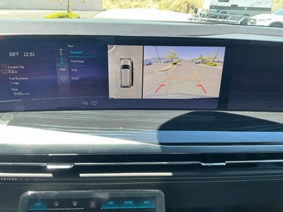 2025 Cadillac Escalade Sport