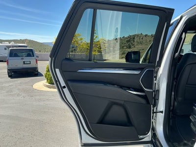 2025 Cadillac Escalade Sport