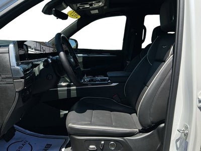 2025 Cadillac Escalade Sport