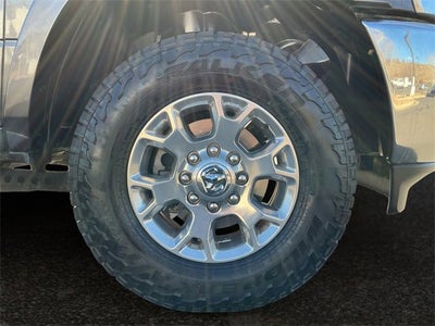 2019 RAM 2500 Laramie Crew Cab 4x4 6'4" Box