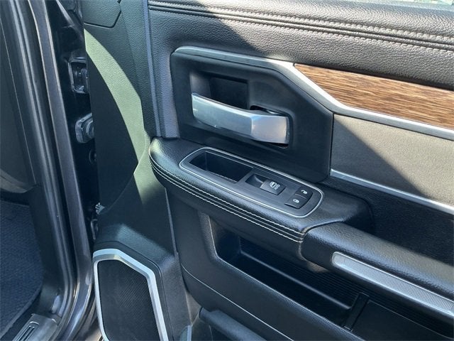 2019 RAM 2500 Laramie Crew Cab 4x4 6'4" Box