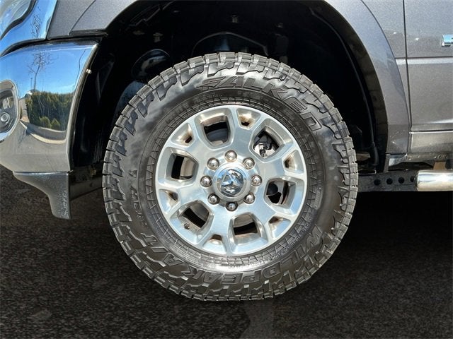 2019 RAM 2500 Laramie Crew Cab 4x4 6'4" Box